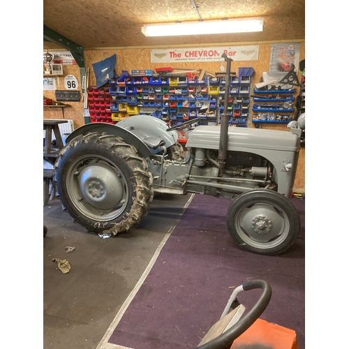 526 - Ferguson TED 20 tractor. Excellent condition. Runs and drives. Reg. NAB 412. V5 and key in office