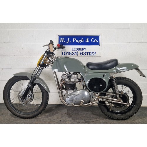 1061 - Rickman Triumph motorcycle. 1977. 744cc
Frame no. EP 82824J
Engine no. TR7RV JJ580493
Runs and rides... 