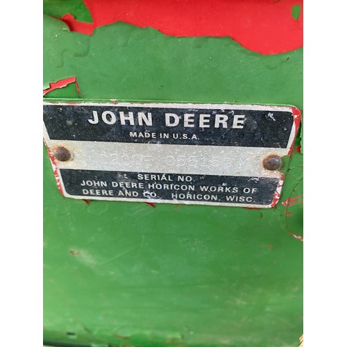 567 - John Deere 200 series ride on mower. 1976. Working order. Key in office