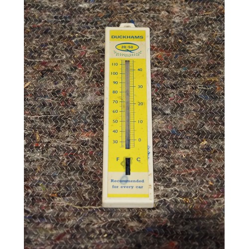 1544 - Duckhams thermometer 7