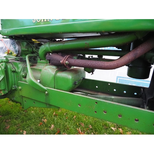 529 - John Deere Model B tractor. Restored, runs well. Cross pattern tyres. Supplied by Watson & Haig, And... 