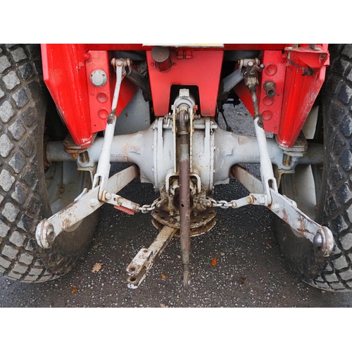 534 - Massey Ferguson 550 tractor, 1977. Very tidy condition, vendor states only ever been on smallholding... 