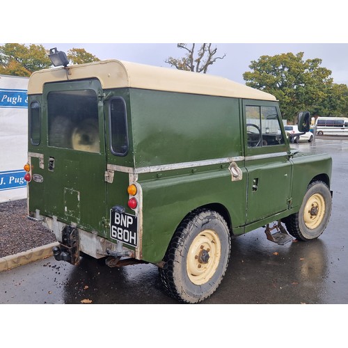 562 - Land Rover series 2A 200 TDI. 1970. New galvanised chassis in 2016. Has had new clutch and gearbox r... 