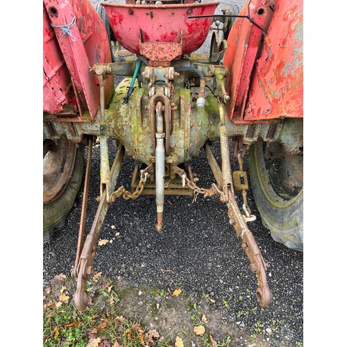 531 - Massey Ferguson Mk II 65 tractor. Runs and drives. Been stood for over 15 years. New battery.