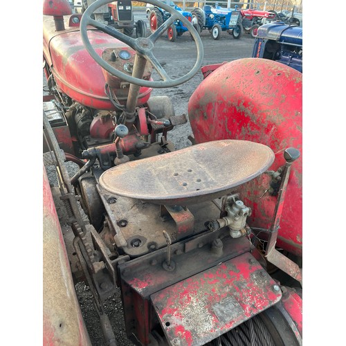 537 - International McCormick Super BWD6 tractor. C/w Boughton winch, in lovely original condition in full... 