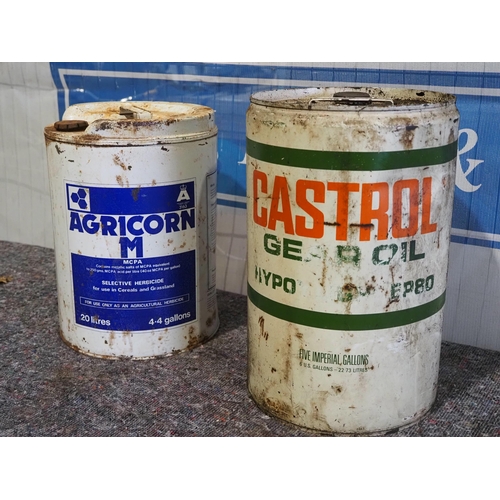 514 - 5 Gallon drums - Castrol oil and Agricorn herbicide