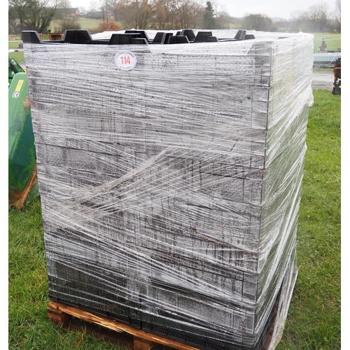 114 - Pallet of stacking trays