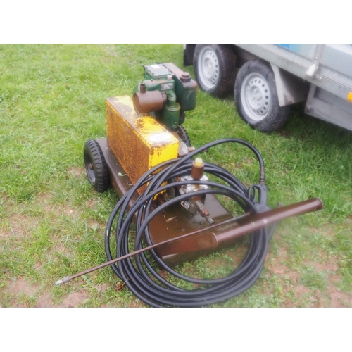 136 - Diesel pressure washer