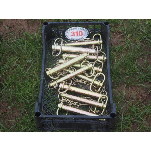 310 - Tractor hitch pins, 4 sizes - 10