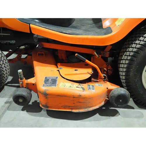 1469 - Kubota G18 diesel ride on garden tractor