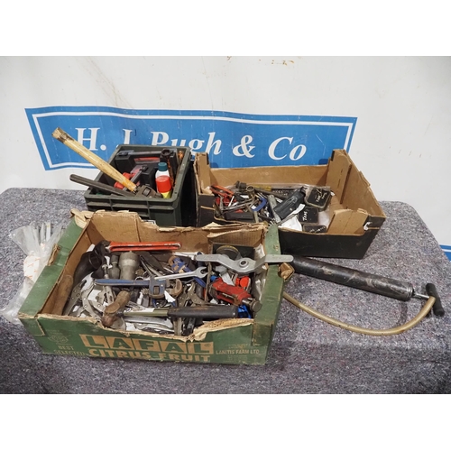 480 - Assorted hand tools, spanners, grease gun etc