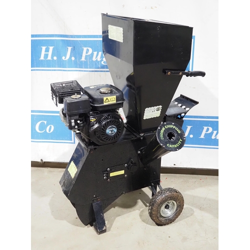 497 - 6.5HP Petrol garden chipper/shredder