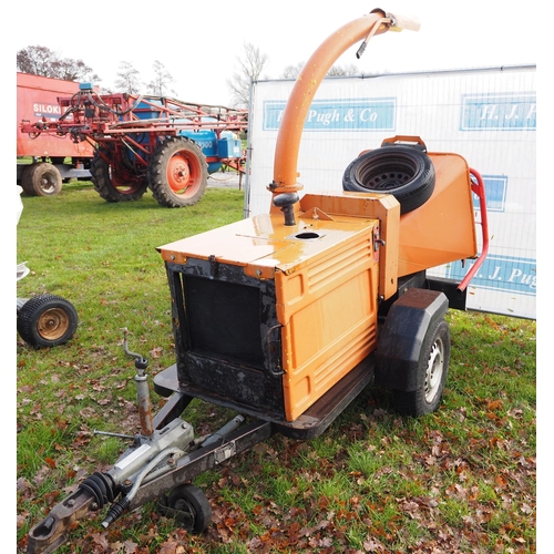 1267 - Towed shredder/chipper with Kubota 4 cylinder engine