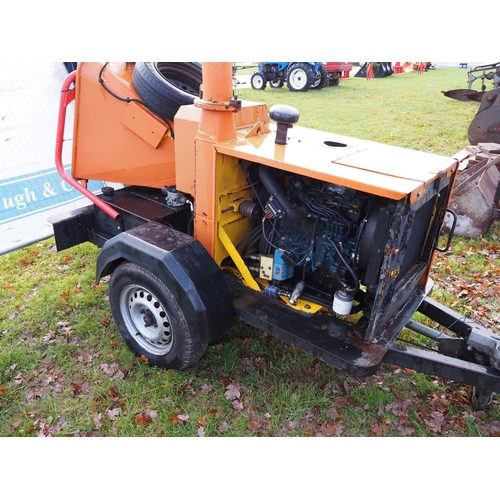 1267 - Towed shredder/chipper with Kubota 4 cylinder engine