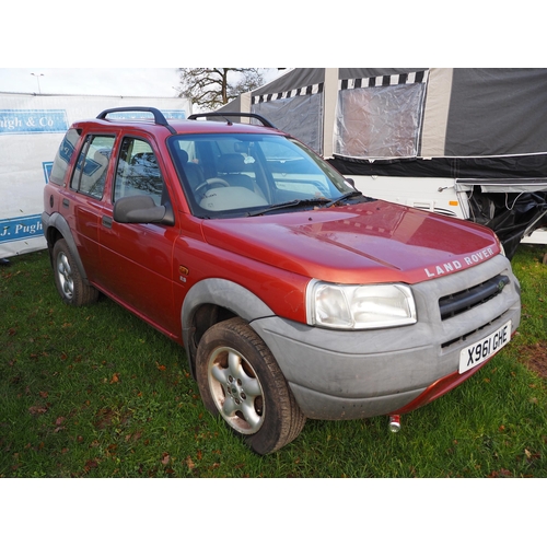 1320 - Land Rover Freelander. Reg. X961 GHE