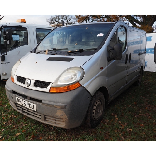 1324 - Renault Traffic van. MOT until 9/1/24. Reg. RN05 POJ. V5 and keys in office