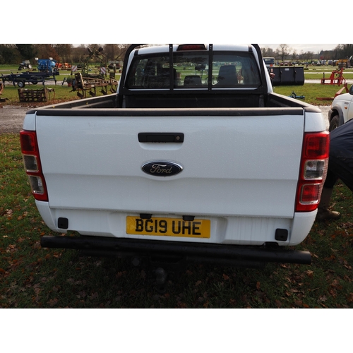 1329 - Ford Ranger double cab XLT pick up. Showing 13500 miles, 2.2l, 6 speed. Has had 3 services, last one... 