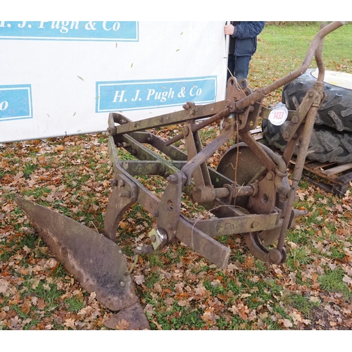 1433 - Plough parts