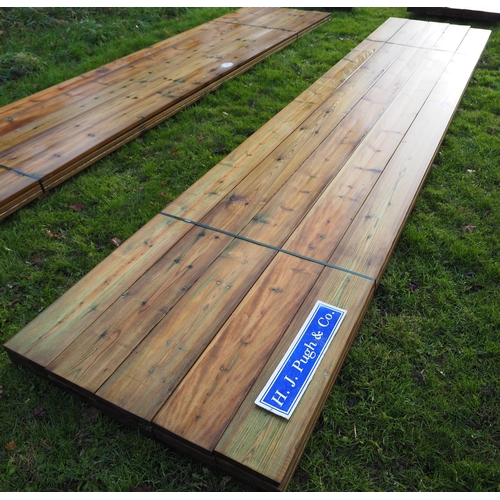 764 - Softwood boards 4.8m x200x40 - 15