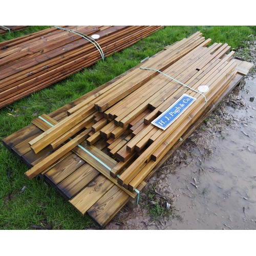 770 - Mixed timbers to include T & G 2.4m x120x12 - 43