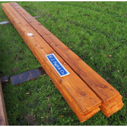 797 - Cedar featheredge average 4.1m x200 - 19