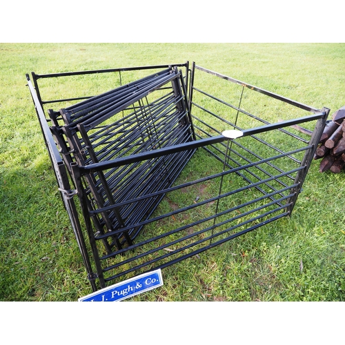 806 - Black hurdles 5ft - 10