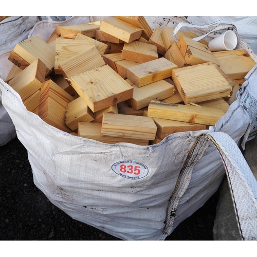 835 - Softwood offcuts