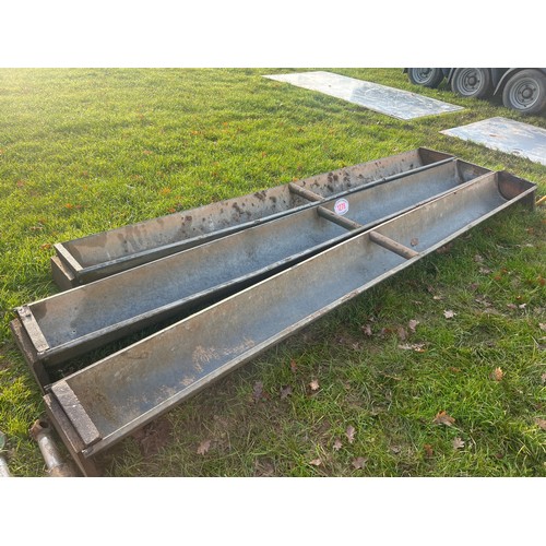 1278 - Metal feeders 9ft -2 + 1 other