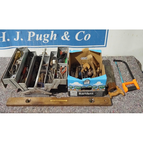 426 - Box of tools and toolbox with contents