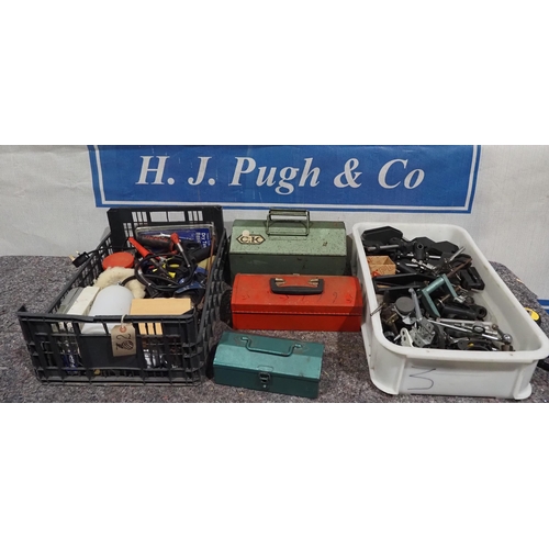 833 - Metal tool boxes, bearing puller, castors, clamps, etc.