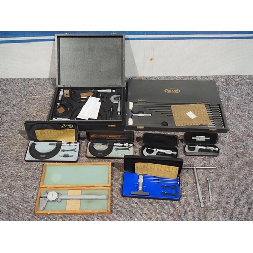 851 - M&W micrometre, depth gauge and Vernier sets