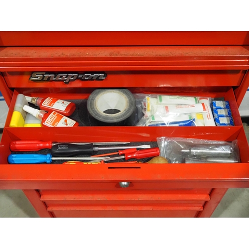 874 - Snap-on 9 drawer tool cabinet on wheels with contents to include sockets, pliers, chucks, hammers an... 