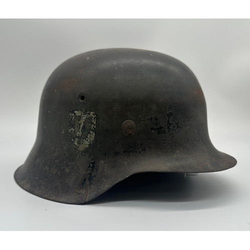 197 - WWII M40 steel helmet with SS decal