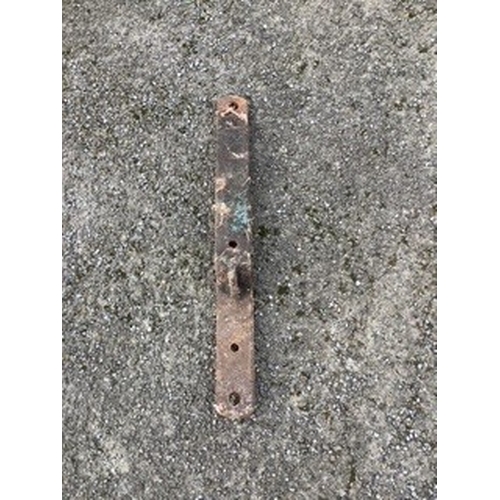 157 - Fordson Major E1A non clevis drawbar