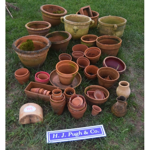 155 - Quantity of terracotta pots