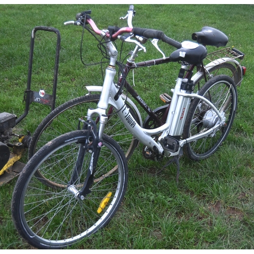 156 - Electric bike + 1 other