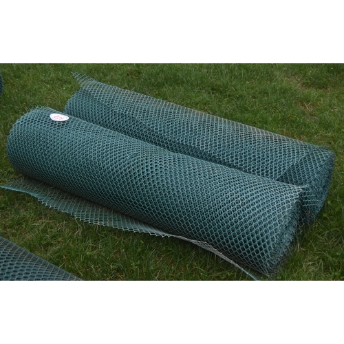 229 - Rolls of plastic fencing 5ft - 2