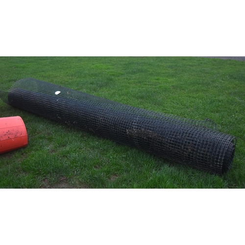 303 - Roll of plastic fencing