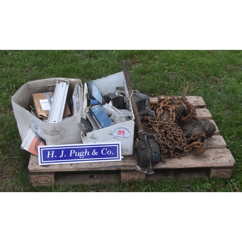 89 - Lorry spares and winches