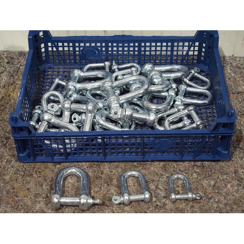 468 - Shackles 3 sizes - 35