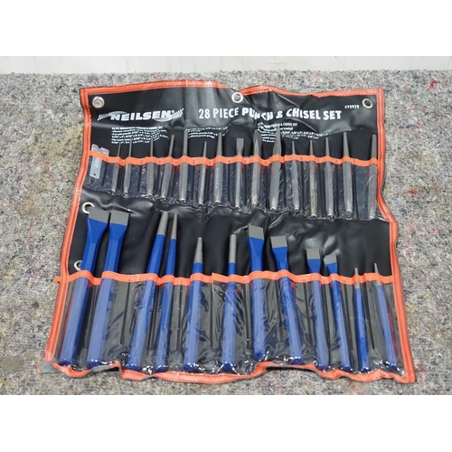 490 - 28 Piece chisel and punch set