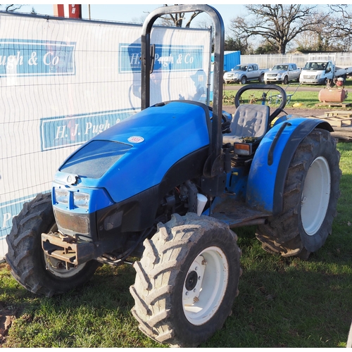 1323 - New Holland TCE45 compact tractor, 2004. Starts, runs and drives. Cat 1, 3 point linkage. Showing 31... 