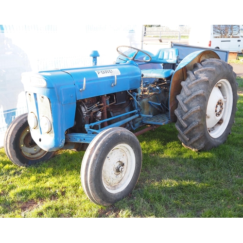 1331 - Fordson Super Dexta. Runs and drives. 3553 hours showing. Imported. No docs