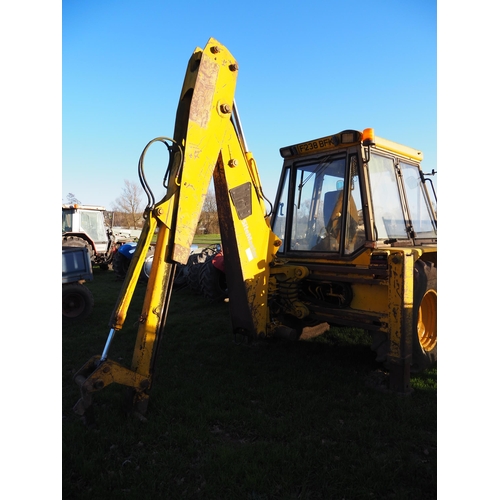 1334 - JCB 3CX Sitemaster. Runs and drives. C/w extra dig 4 in 1 bucket. 4999 Hours. Reg. F238 BFK