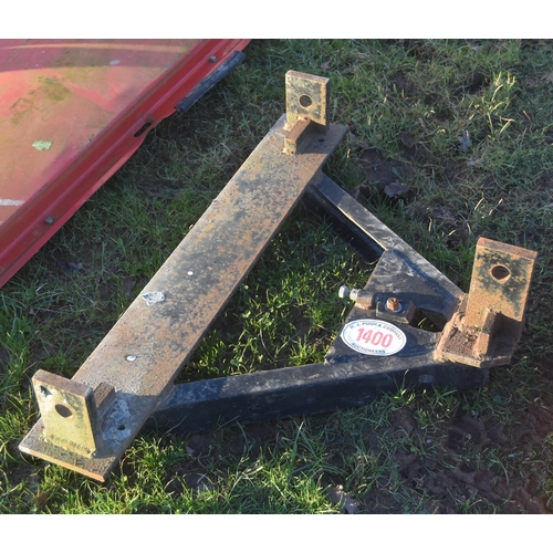 1400 - Massey Ferguson bonnet and A frame