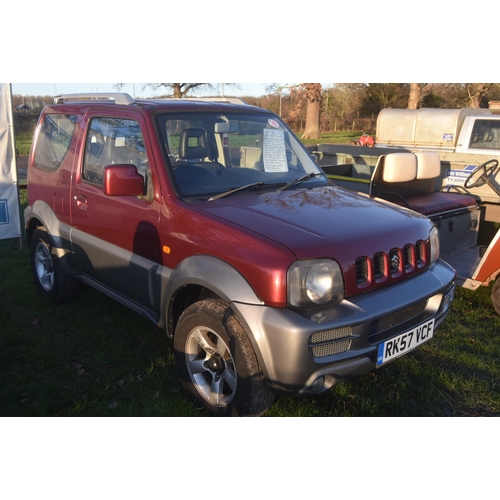 1455 - Suzuki Jimny. Runs and drives, new clutch. 179,000 miles showing. MOT until 14/11/24. Reg. RK57 VCF.... 