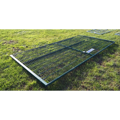 1089 - Green mesh gate 14x6ft