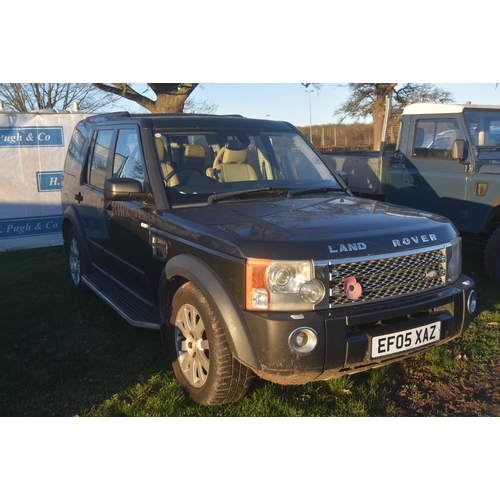 1464 - Land Rover Discovery 3. Runs and drives, MOT until 5/10/24, 194,000 miles. Reg. EF05 XAZ. V5, lots o... 