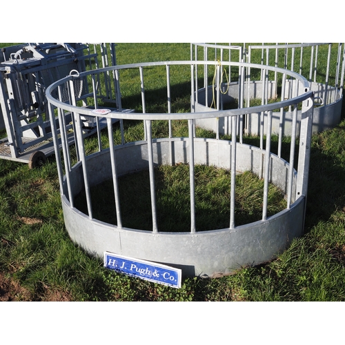 1176 - Galvanised ring feeder