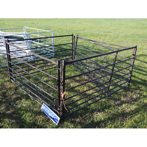 1186 - Black hurdles 6ft - 5